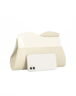 ANNES NICOLE - Pochette panna con bordo ondulato in vernice, MADE IN ITALY