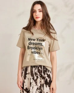 BACHATA - Tshirt manica corta beige con stampa