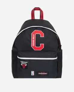 EASTPACK - ZAINO DAY PAK'R CHICAGO BULLS NERO E ROSSO, EK0A5BG4_6Z01