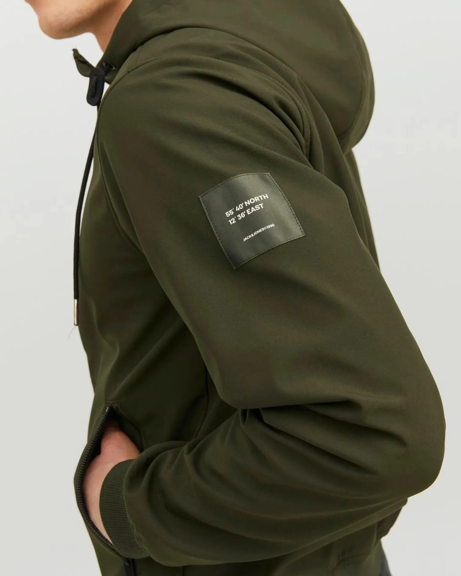 JACK&JONES - GIACCA SOFTSHELL VERDE DA UOMO