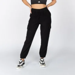 JACQUELINE de YONG - PANTALONE CARGO NERO DA DONNA CON VITA ELASTICIZZATA