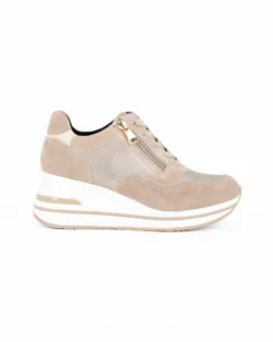 MISS GLOBO - Scarpa sneakers khaki scamosciata in VERA PELLE con zeppa, lacci e zip laterale