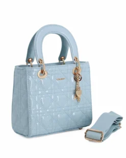 NARDINI - Borsa piccola celeste due manici effetto vernice trapuntata con cuori e ciondoli, tracolla removibile