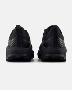 NEW BALANCE -  SCARPE DA RUNNING TRAIL FRESH FOAM NERE DA UOMO,  MGARO2RN