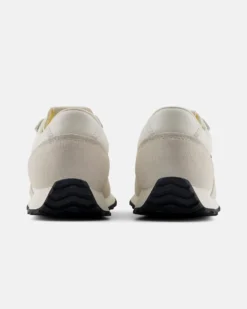 NEW BALANCE - SNEAKERS LIFESTYLE BEIGE, PANNA CON DETTAGLI MARRONI, U4718Y4