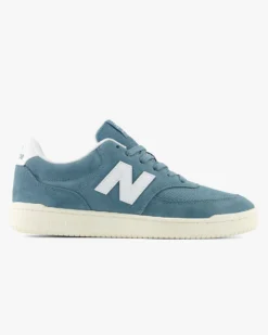NEW BALANCE -  SNEAKERS LIFESTYLE BLU AVIO CON DETTAGLI BIANCHI  DA UOMO, M0805K5
