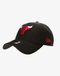 NEW ERA - Cappello chicago bulls nero con strappo posteriore
