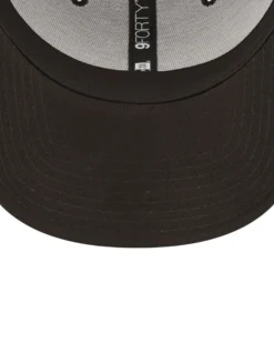 NEW ERA - Cappello nero regolabile con logo rosso - 9 FORTY
