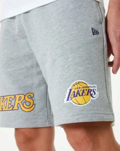 NEW ERA - Pantalone corto da uomo grigio con logo Lakers