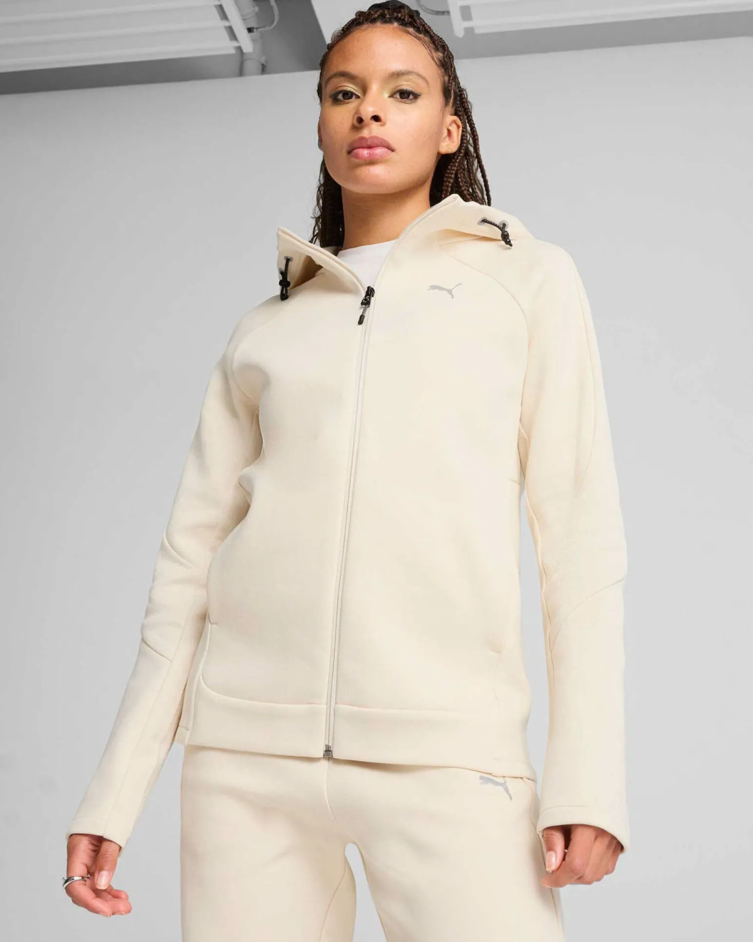 PUMA - FELPA TECH BEIGE DA DONNA CON CAPPUCCIO EVOSTRIPE 685050-87