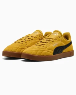 PUMA - SNEAKERS  CLUB II INDOOR SD  GIALLA E NERA DA UOMO, 404465-03
