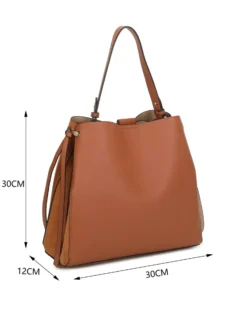 RIFLE - Borsa un manico camel scamosciata con due scomparti principali e tasca frontale, tracolla removibile