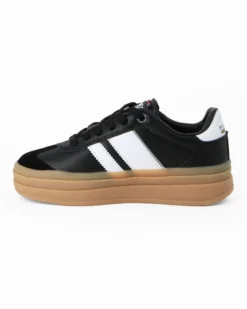 RIFLE - Sneakers nera da donna con patch posteriore e bande laterali bianche