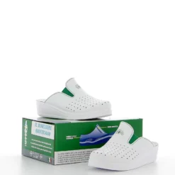 SANITAL LIGHT - Ciabatta sanitaria da donna bianca in VERA PELLE con inserti elasticizzati, MADE IN ITALY