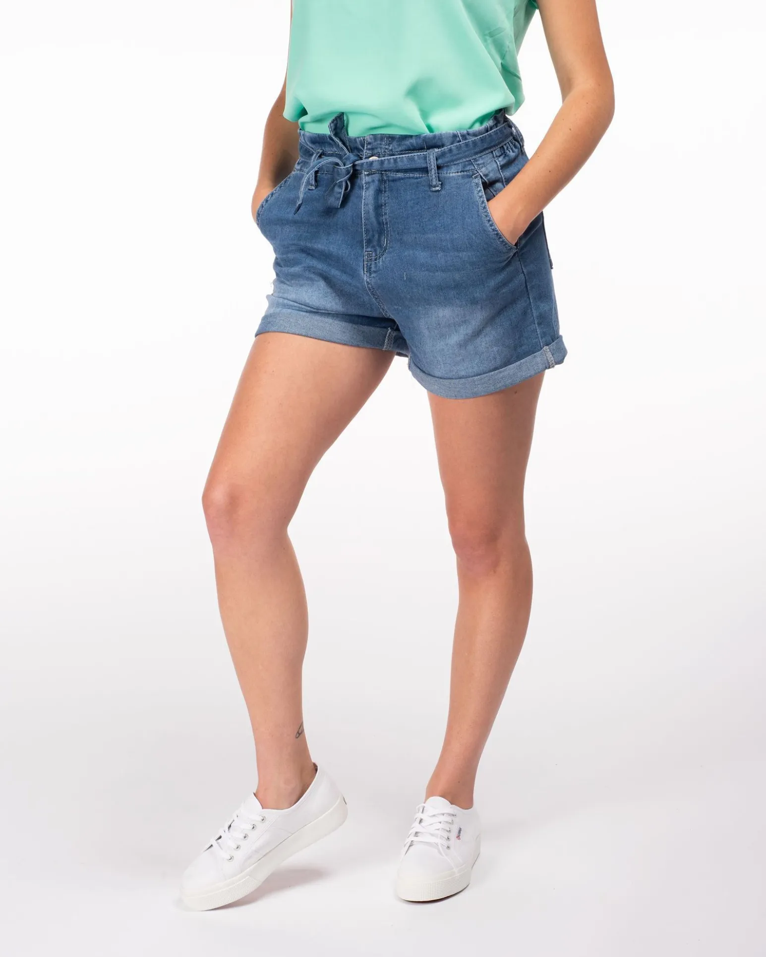 SHORTS JEANS NUOVA TASCA