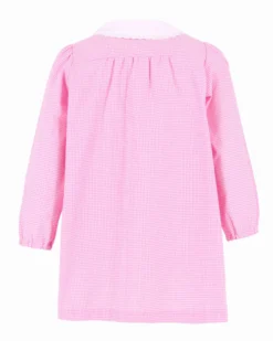 SIGGI - Grembiule asilo rosa a quadretti da bimba con due tasche frontali e graffetta in omaggio, certificazione OEKO TEX