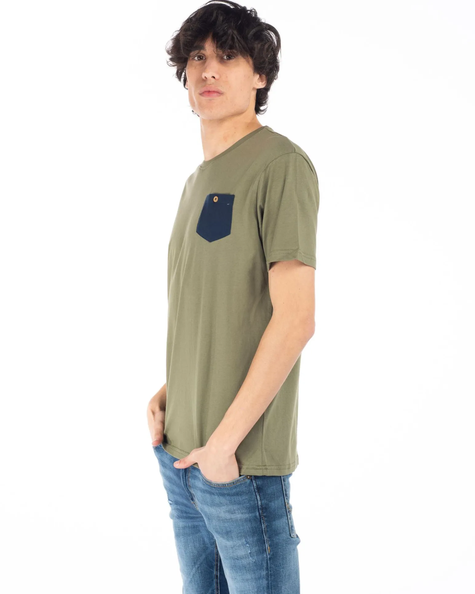 TSHIRT MANICA CORTA CON TASCHINO