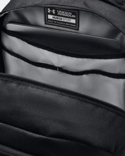 UNDER ARMOUR - Zaino nero idrorepellente con scomparto per laptop